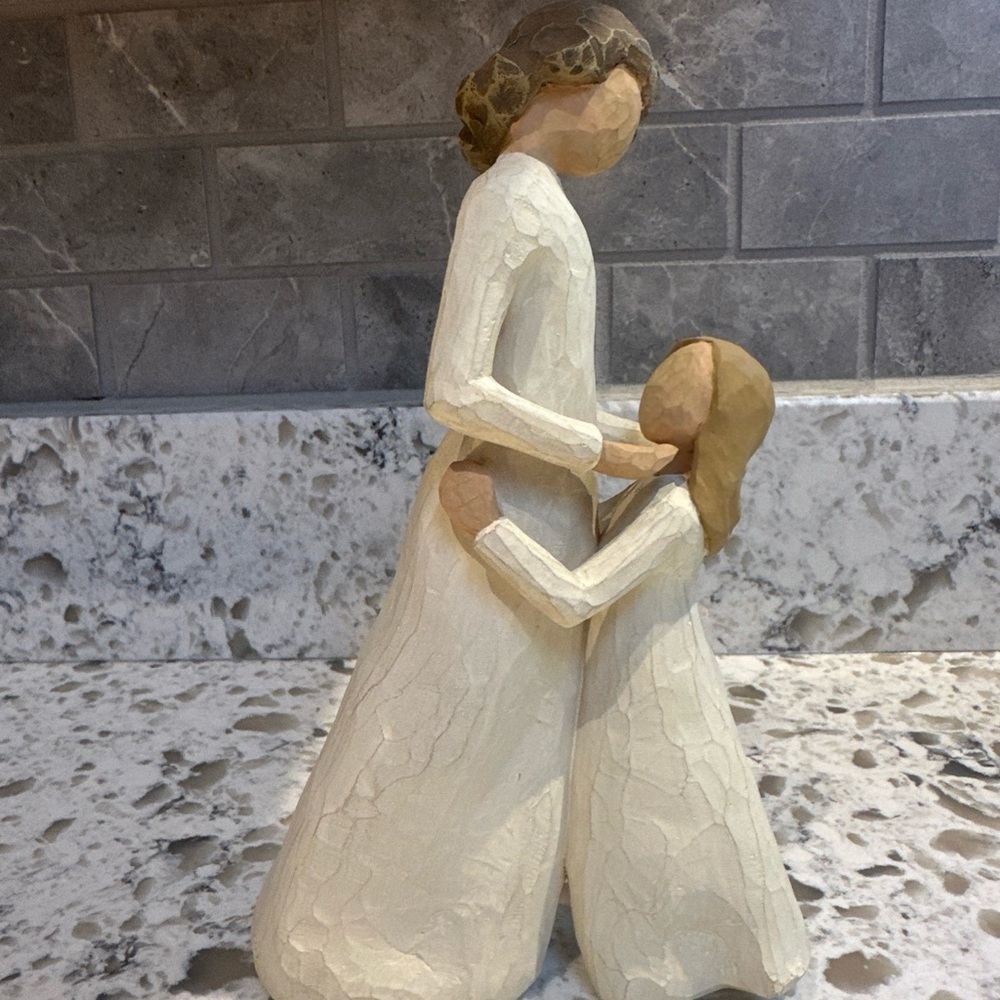 Willow Tree Susan Lordi  "Mother & Daughter Figure #26021 (2000) NWOT. NO BOX